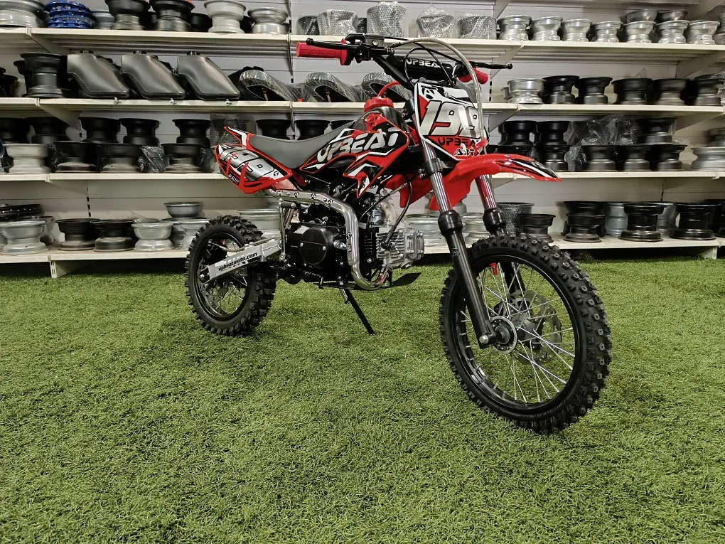 Dirt-bike-piros